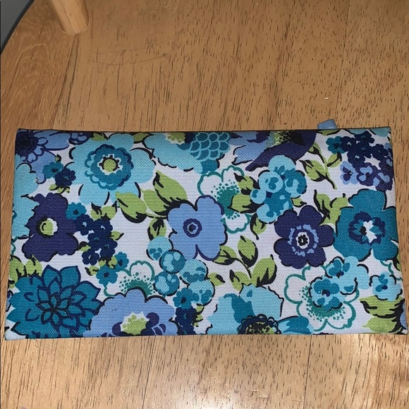 Vera Bradley cosmetic bag/ pencil case - Picture 2 of 4